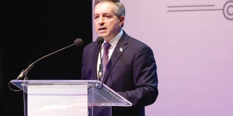 Diputado Omar Del Valle Colosio rinde su Primer Informe de Labores Legislativas en Hermosillo