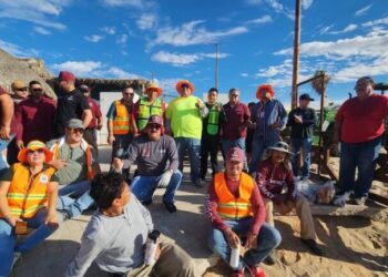 Llevan a cabo Jornada de Limpieza en Playa Mirador