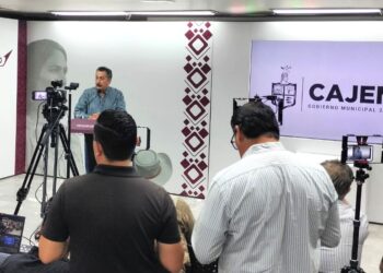 TRABAJA GOBIERNO DE CAJEME EN PROGRAMA DE BACHEO EN TODA LA CIUDAD