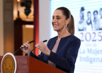 «Paquete presupuestal busca rescatar Pemex de “maldita deuda corrupta” de Calderón y Peña»; Sheinbaum