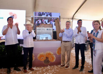 Gobernador Durazo consolida la transformación educativa en Caborca con arranque del proyecto de Hábitat Educativo