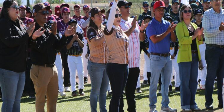 Da inicio la Liga Minera de Beisbol 2025 en Cananea