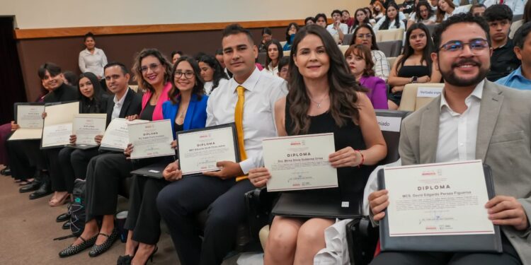 Celebra Gobierno de Sonora Ceremonia de Entrega de Premios de Investigación en Salud 2024