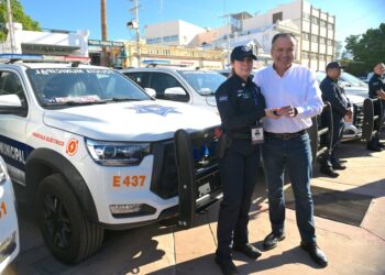 Entrega Toño Astiazarán 70 nuevas patrullas eléctricas, suman 354 para proteger a familias hermosillenses