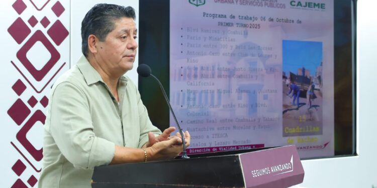 CONTINÚA PROGRAMA DE BACHEO en diversas Zonas del Municipio