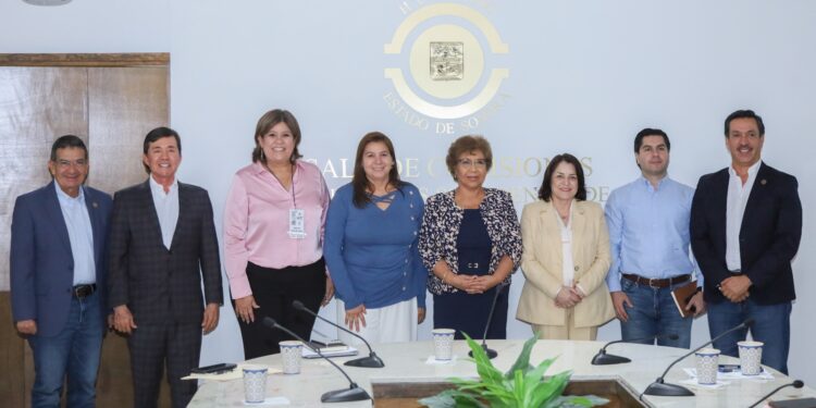 La Comisión de Presupuesto y Asuntos Municipales aprueba iniciativa para fortalecer certeza jurídica en registro de asociaciones religiosas.