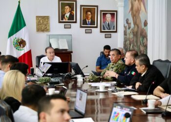Gobernador Durazo despliega cuerpos de emergencia para salvaguardar a la población ante posible llegada de “Raymond”