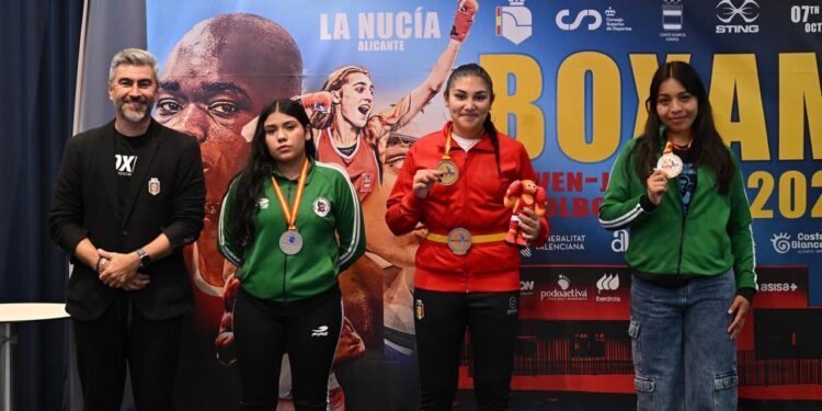 Alumna de Cecyte conquista subcampeonato internacional de box en España: Gobierno de Sonora