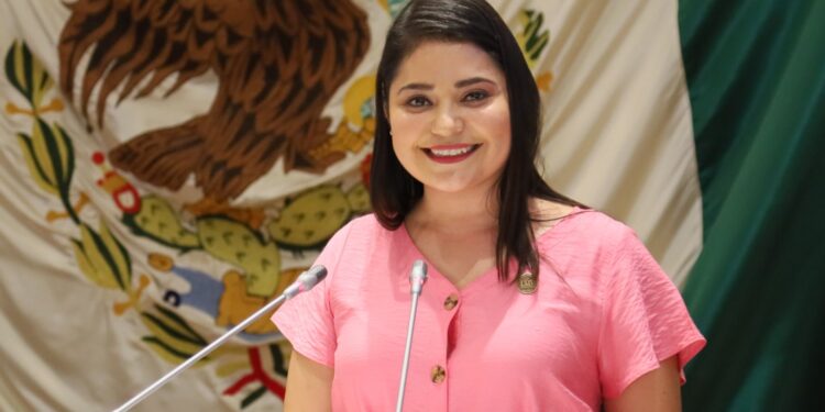 Diputada Deni Gastélum conmemora el Día Internacional de la Niña