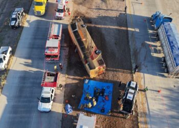 Mueren 6 personas en fuerte accidente carretero