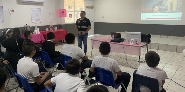 Alerta Gobierno de Sonora sobre las consecuencias de la violencia digital a jóvenes de SLRC y Hermosillo