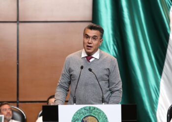 El diputado Ramón Flores Robles participa  en las comparecencias de los titulares de PEMEX y CFE ante la Comisión de Energía de la Cámara de Diputados