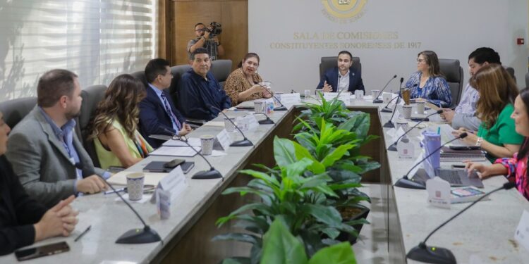 Analiza Congreso de Sonora reforma para facilitar las adopciones