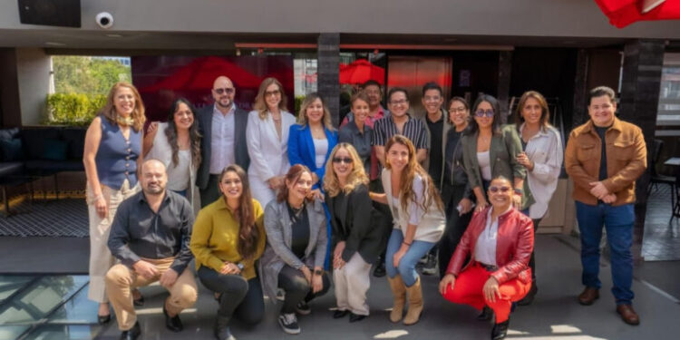 Promueven a Sonora como destino de romance en Ciudad de México