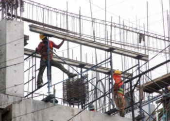 Valor de empresas de la construcción se contraen 2.9% en agosto: Inegi