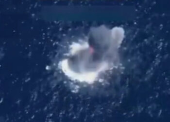 EU lanza tres ataques a embarcaciones en el Pacífico; hay 14 muertos