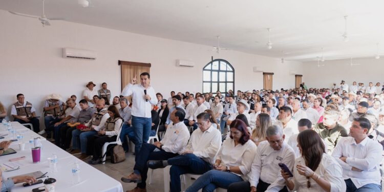 Gobierno de Sonora informa a pobladores de Ures acciones del Plan de la Región del Río Sonora