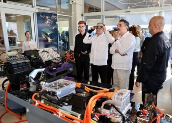 Gobernador Durazo comienza en Sonora la nueva era de la industria automotriz mexicana