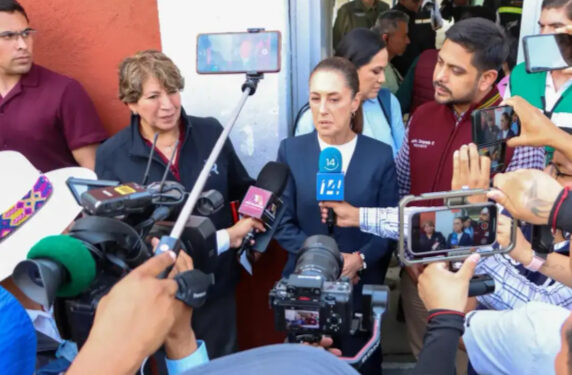 “Nadie va a quedar desamparado”, dice Sheinbaum a damnificados en Neza