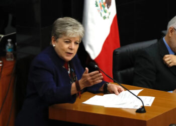 México no puede depender solo del comercio con EU: Alicia Bárcena