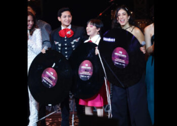 México Canta por la Paz: Triunfadores, Sergio Maya en interpretación y Carmen María, en composición