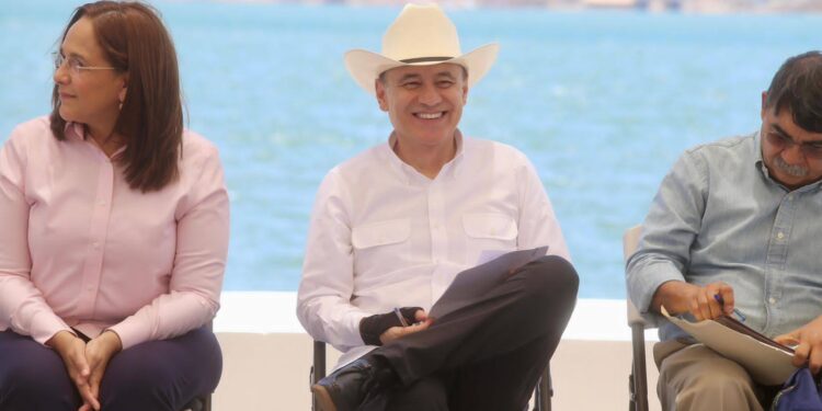 *Gobernador Durazo impulsa primer clúster Guaymas-San Carlos para detonar economía y turismo en la región