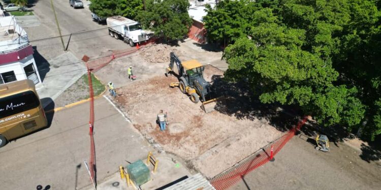 Gobierno de Huatabampo Inicia Rehabilitación del Crucero Alfredo Karam y Ocampo
