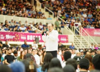 Gobernador Durazo lanza convocatoria “Sonora Internacional” para becas a estudiantes sonorenses en el extranjero