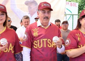 ENCABEZA JAVIER LAMARQUE INAUGURACIÓN DE LA LIGA INTERNA DE BÉISBOL Y SLOW PITCH FEMENIL DEL SUTSAC