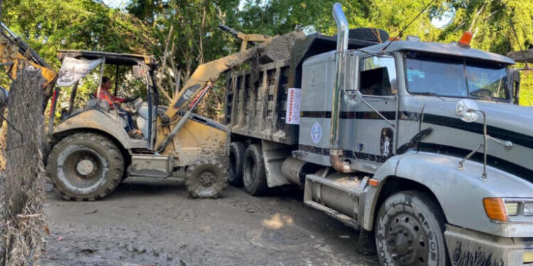 Gobierno de Sonora envía 23 toneladas de víveres en apoyo a familias de los estados afectados por huracanes