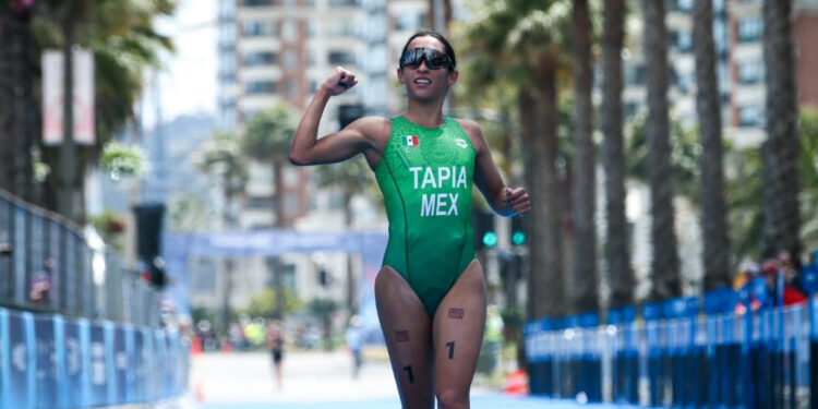 La sonorense Rosa Tapia competirá en la final del serial del Campeonato Mundial de Triatlón
