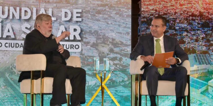 Reconoce Steve Wozniak cofundador de Apple transformación de Hermosillo hacia una Ciudad Sola