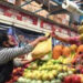Sheinbaum: el costo de la canasta básica se redujo 4.7%