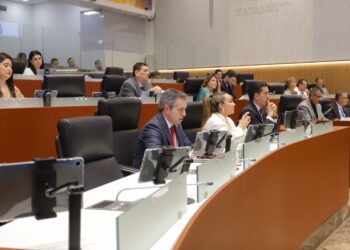 Analiza Congreso de Sonora iniciativas en materia penal y presupuestal