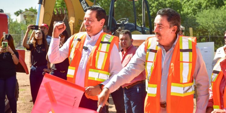 Da banderazo Javier Lamarque a nuevas instalaciones del SNTE 54 en Cajeme