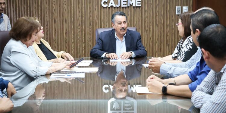 FIRMAN GOBIERNO MUNICIPAL Y SINDICATO ADICIÓN AL CONTRATO COLECTIVO DE TRABAJO PARA CREAR EL FONDO DE VIVIENDA DE LA FAMILIA SUTSAC