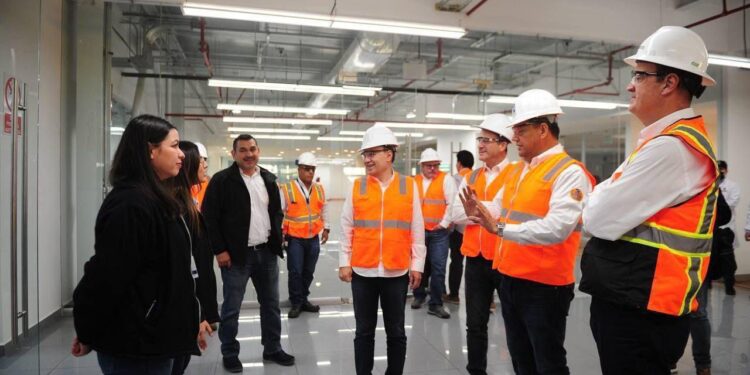 Es Sonora el estado fronterizo con mayor crecimiento en el ramo de la construcción: Gobernador Durazo