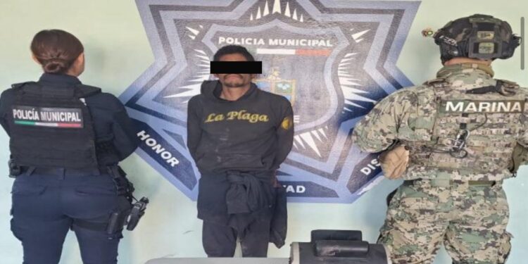 APREHENDEN A SUJETO POR PRESUNTA DROGA Y A OTRO POR PROBABLE ROBO A COMERCIO EN CAJEME