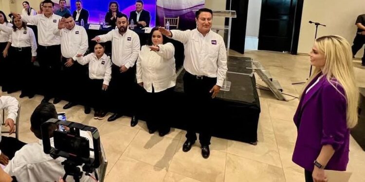 Paloma Terán toma Protesta a Juan Carlos Cota como presidente del PES en Navojoa