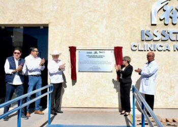 Inaugura Gobernador Durazo ampliación del Hospital de Isssteson en Nogales