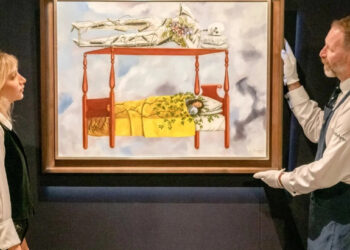 Cuadro de Frida Kahlo rompe récord al ser subastado por 54.7 mdd en 5 minutos