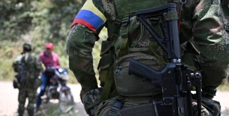 Colombia: sentencian 28 años de prisión a hermano de Álvaro Uribe por crear grupos paramilitares