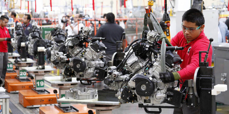 Desempleo en México baja a 2.9 % en el tercer trimestre de 2025