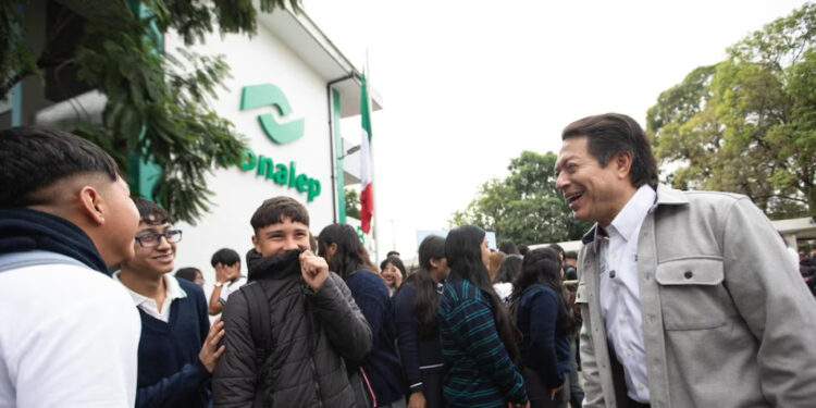 SEP y Pemex firman convenio con Conalep para formación energética de 250 mil estudiantes
