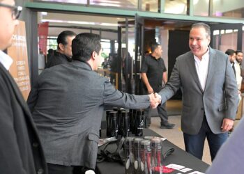 Refrenda Toño Astiazarán compromiso para continuar consolidando a Hermosillo en generación de empleos