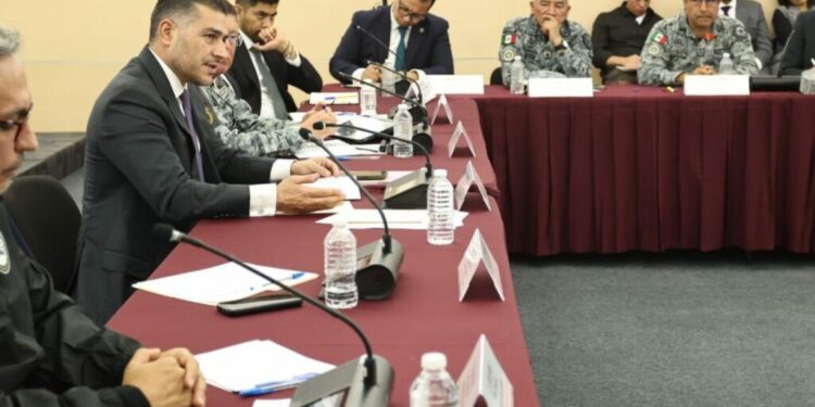 García Harfuch se reúne con cámaras y asociaciones del autotransporte; acuerdan mayor seguridad en carreteras