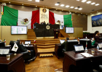 Aprueban ‘Ley Nicole’, que prohibe cirugías estéticas a menores