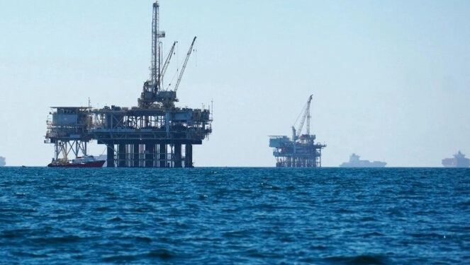 EU anuncia plan de perforación petrolera en zonas marítimas