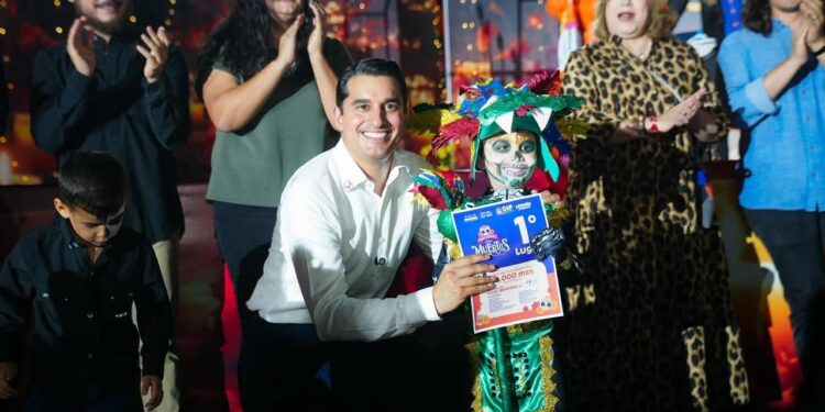 Premia Gobierno de Sonora a ganadores de concurso de altares, catrinas y catrines: SEC