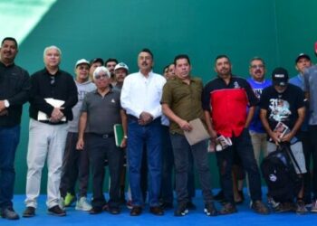 ENTREGA LAMARQUE CANCHA REHABILITADA DE FRONTÓN EN EL DEPORTIVO ÁLVARO OBREGÓN